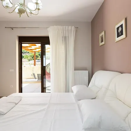 Eudora Luxury Stone * Almyrida (Crete)