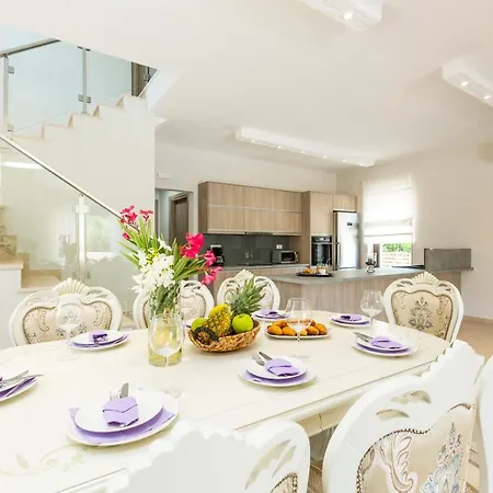 Villa Eudora Luxury Stone *