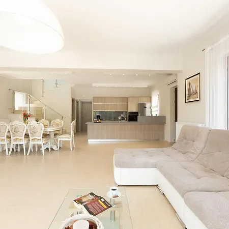 Eudora Luxury Stone Villa